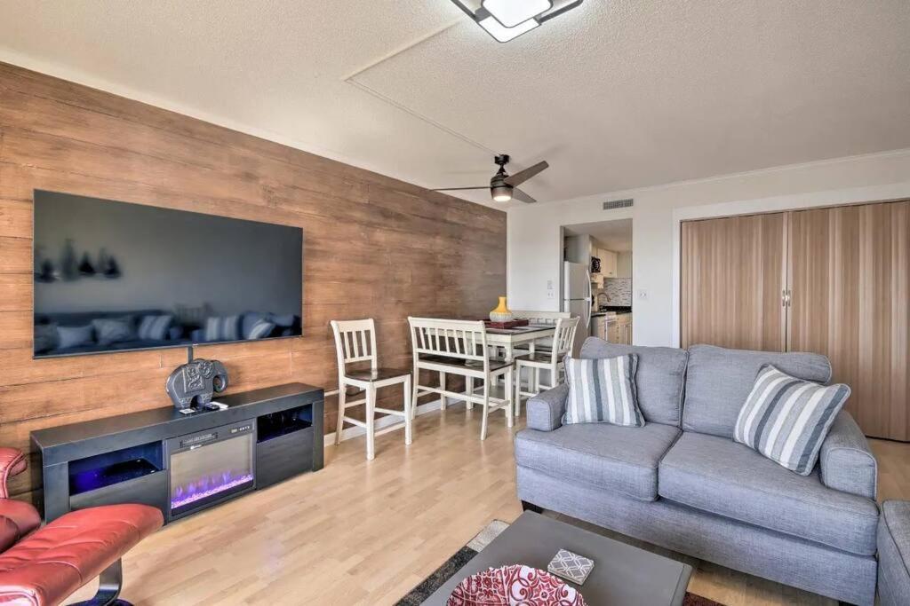 Apartamento Coastal Escape Penthouse With Ocean Views Myrtle Beach Exterior foto